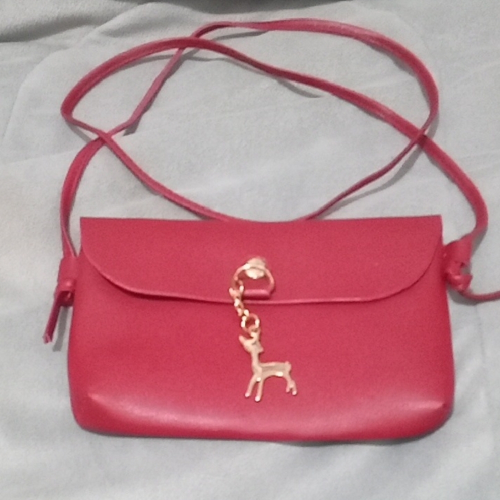 Elegant Red Crossbody Bag with Gold Accent